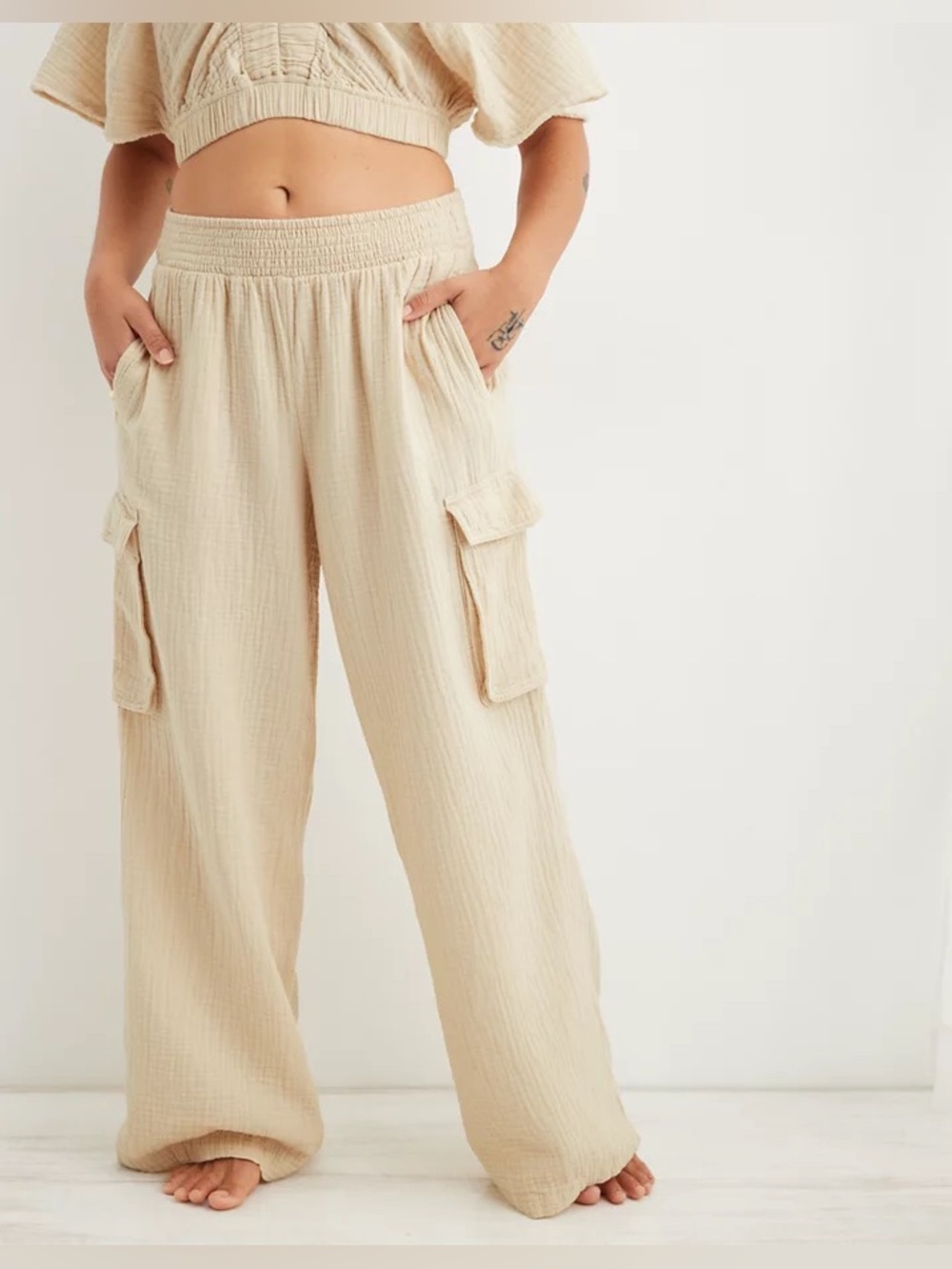 Aerie Gauzy High Waisted Cargo Pant - Soft Oat XL Short